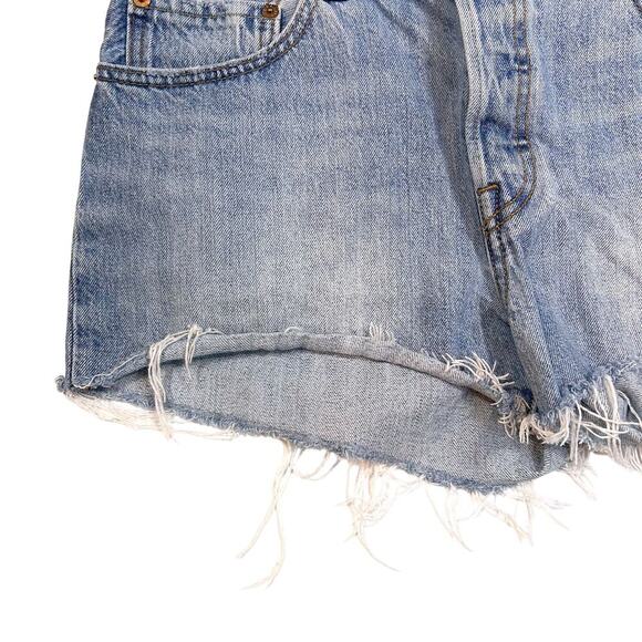 LEVIS 501 Button Fly Coastal Cowgirl Summer Grunge Festival Shorts Raw Hem 29" - Picture 4 of 7